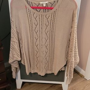 5 for $20..Maurices tan light weight sweater.